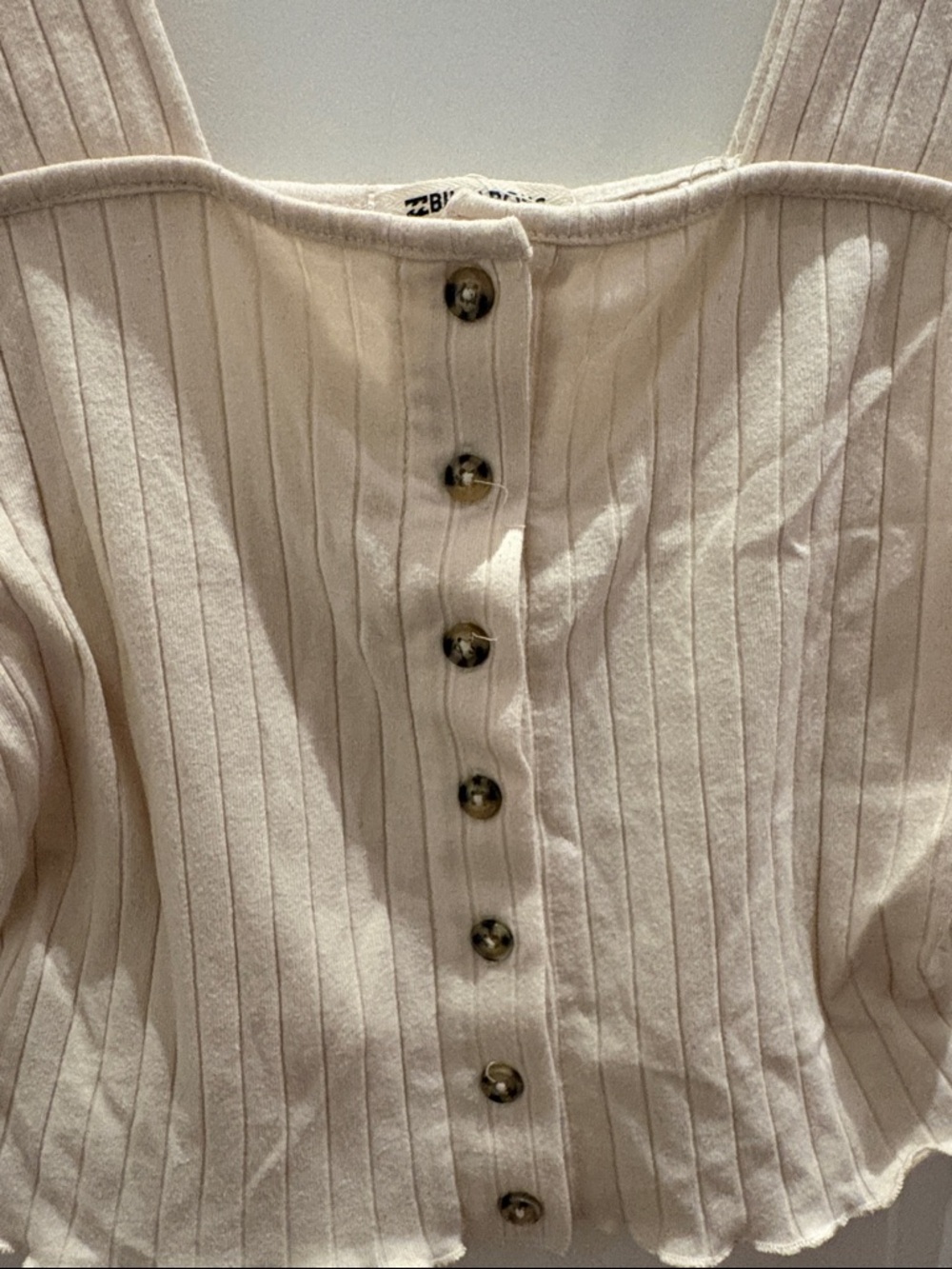 Billabong Cream Ribbed Button-Front Crop Cami - Picture 3 of 6
